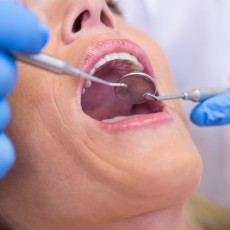 Записаться на лечение периодонтита зубов